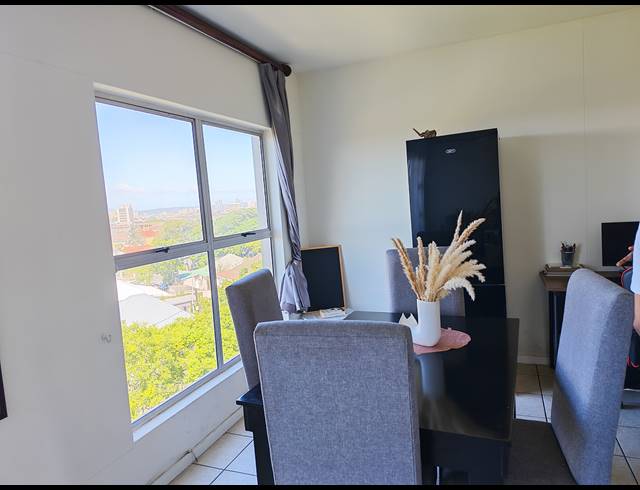 2 BEDROOM APARTMENT RENTED IN MORNINGSIDE